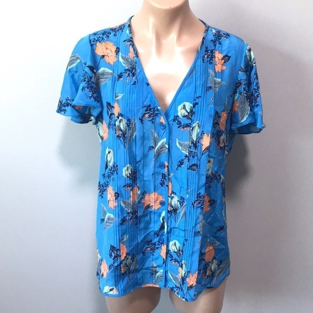 Diane Von Furstenberg Blue Floral Button Up Top
